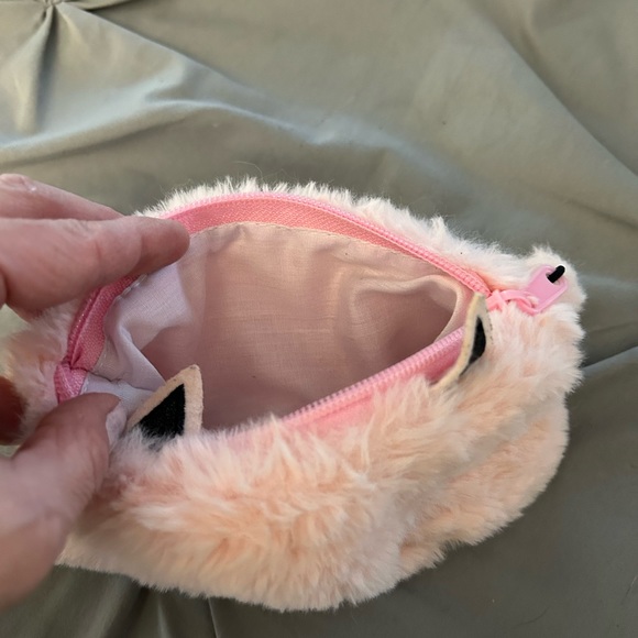 Cat plush pouch! Roomy!! - Picture 3 of 3